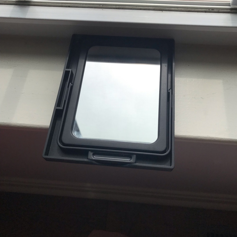 Mirror - Picture 4 of 8
